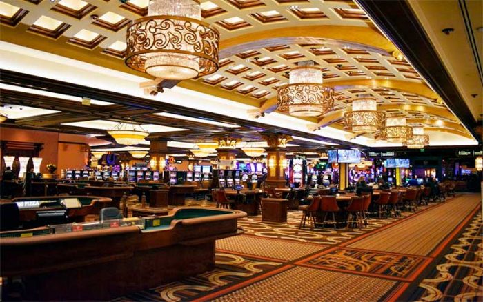 Hoefijzer Casino interieur